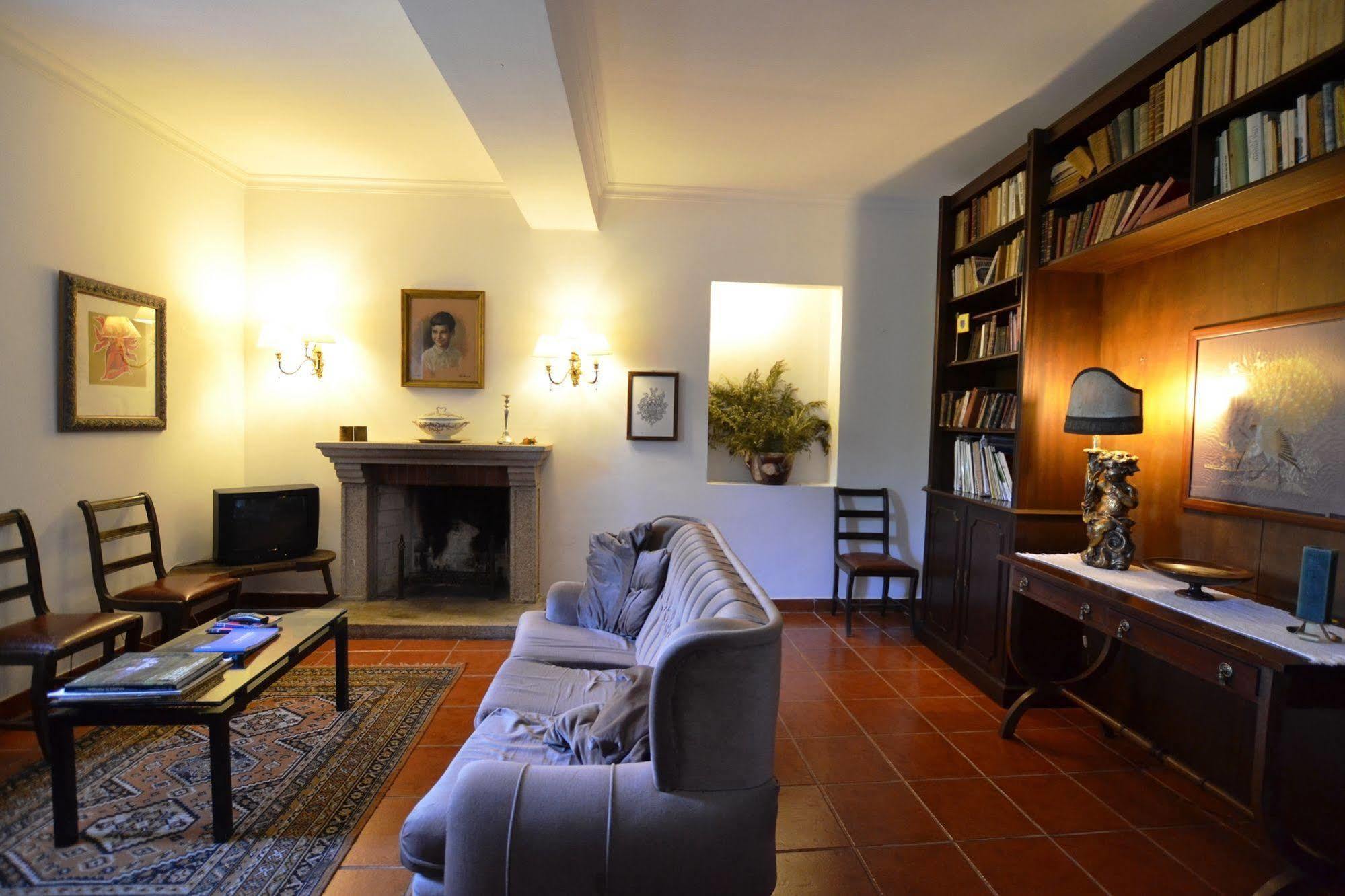 Casa Dos Assentos De Quintiaes Bed & Breakfast Barcelos Eksteriør bilde